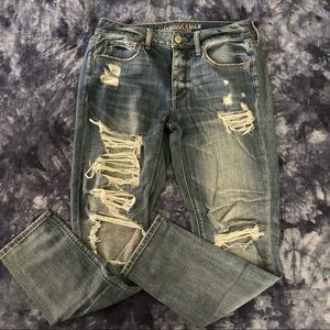 Distressed Boyfriend Jeans
